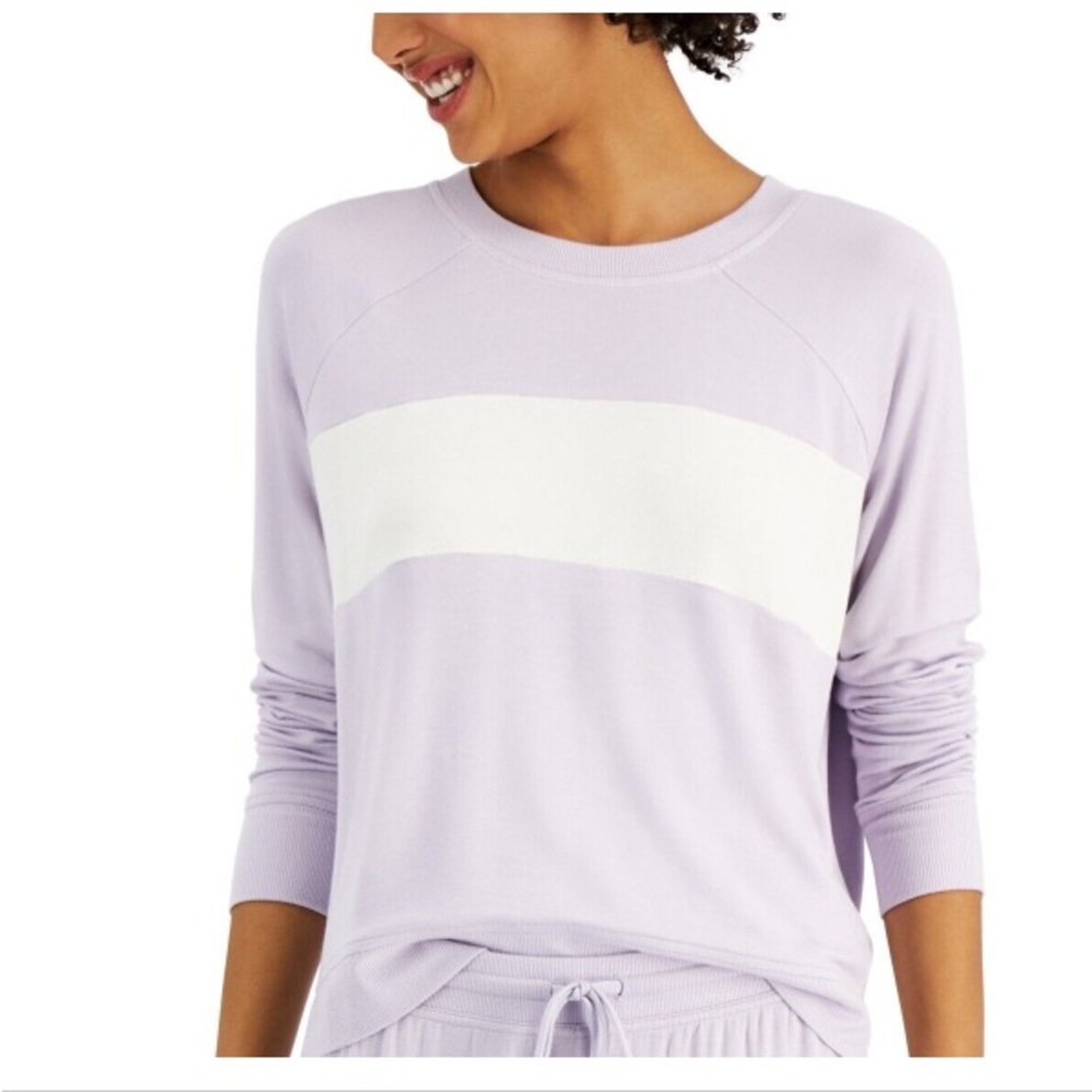NWT Alfani Intimates Long Sleeve Crewneck Block Stripe Pajama Top